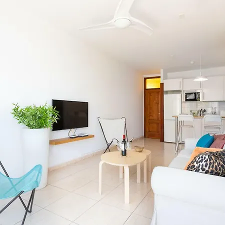 Americas Downtown : Prime Location Accomm. * Arona (Tenerife)