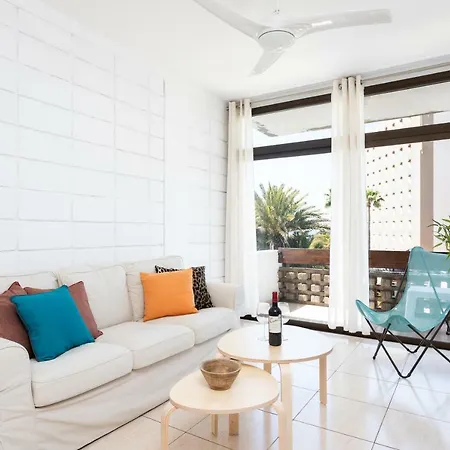 Apartamento Americas Downtown : Prime Location Accomm. Arona (Tenerife)