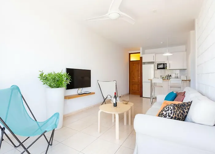 Americas Downtown : Prime Location Accomm. * Arona (Tenerife)