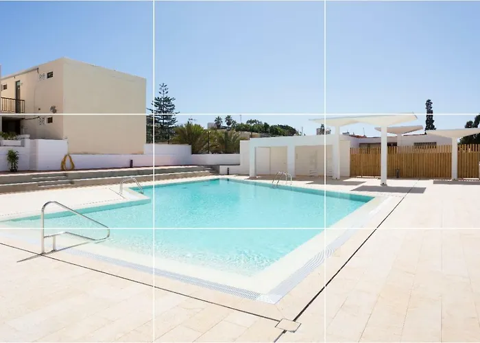 Americas Downtown : Prime Location Accomm. Arona (Tenerife)